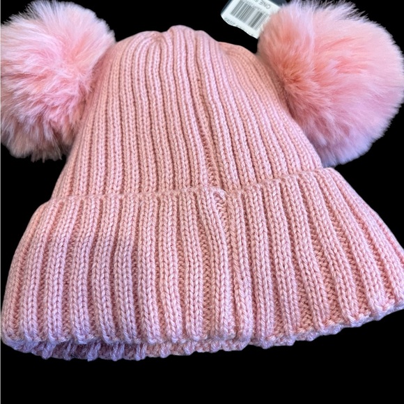 Beanie and brooch bundle! NWT double Pom Pom hat paired with vintage bro… - Picture 4 of 5